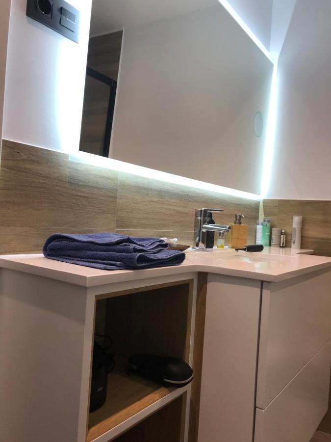 Small Lux Beachcity Close To The River,Metro And Parking بلباو المظهر الخارجي الصورة